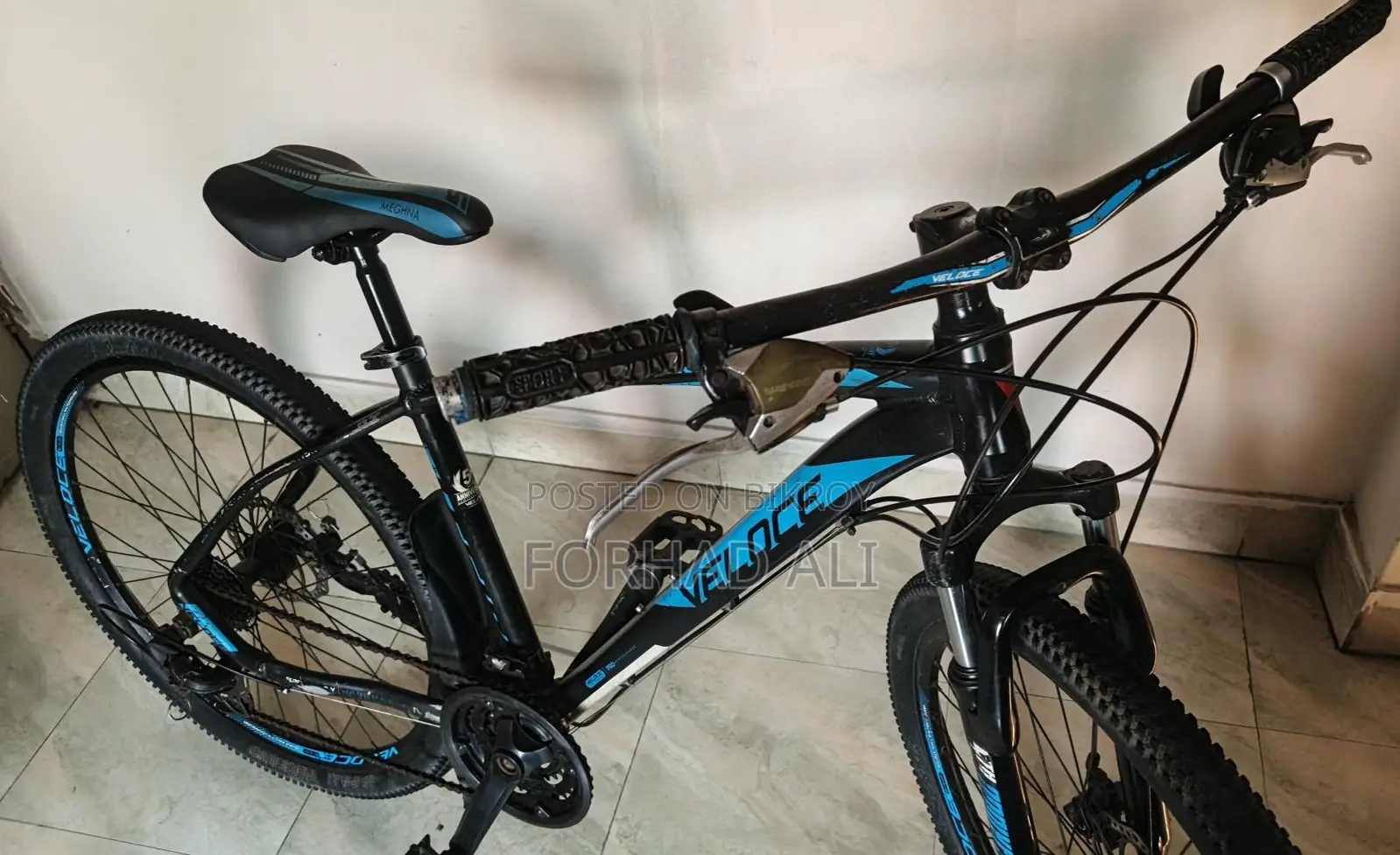 Veloce in fresh condition, ready to ride.