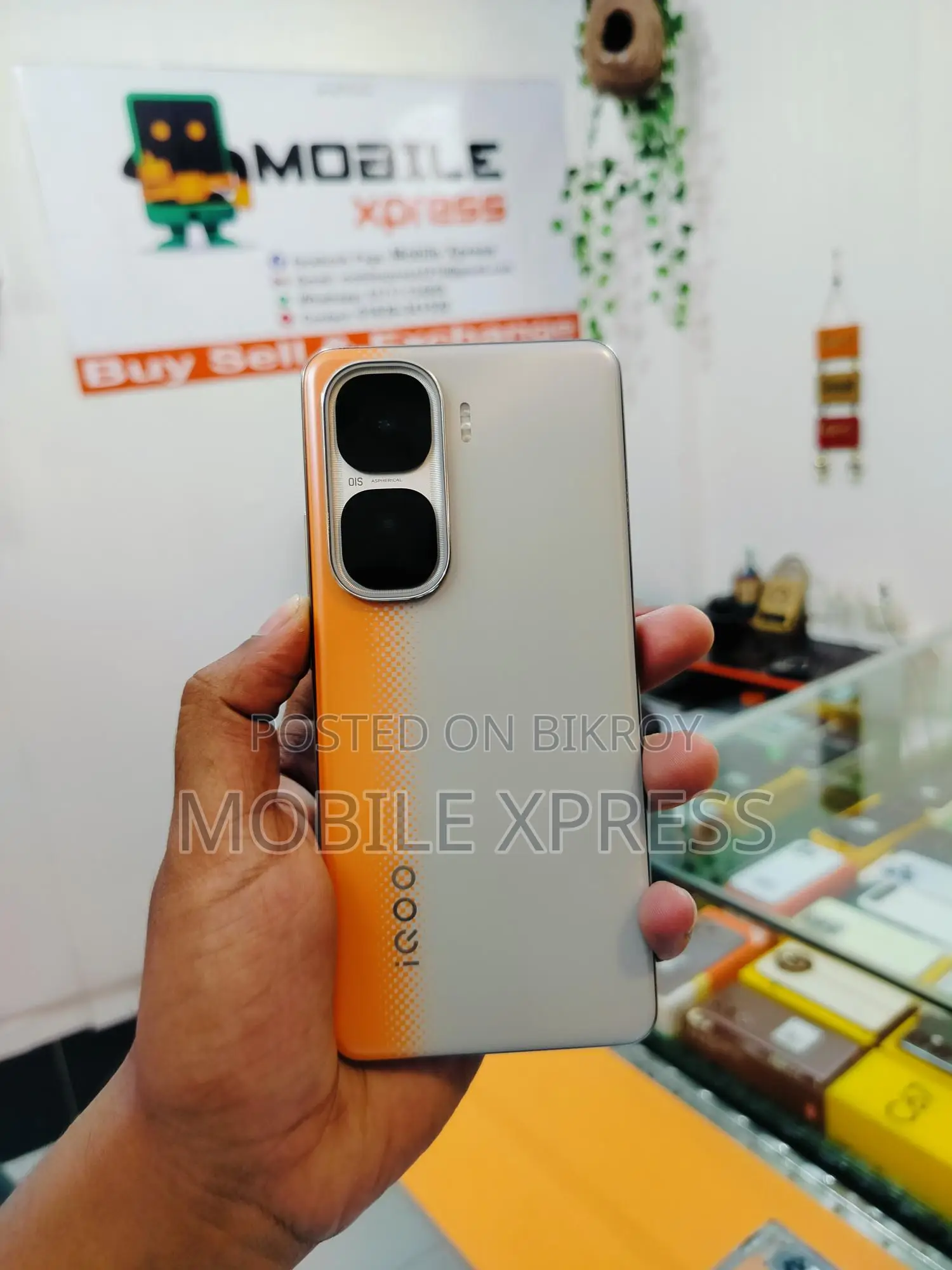 iQOO Neo 10 (Used)