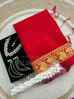 শাড়ি কম্বো সেট