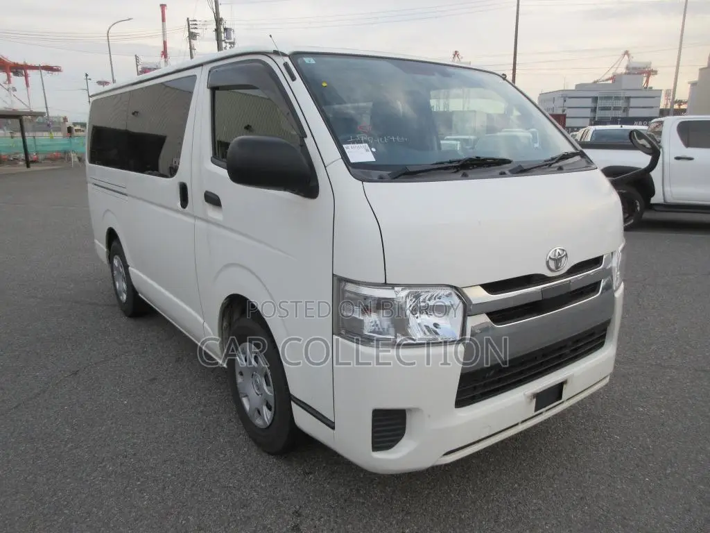 Toyota Hiace DX GL 2020