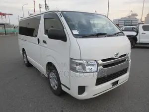 Toyota Hiace DX GL 2020