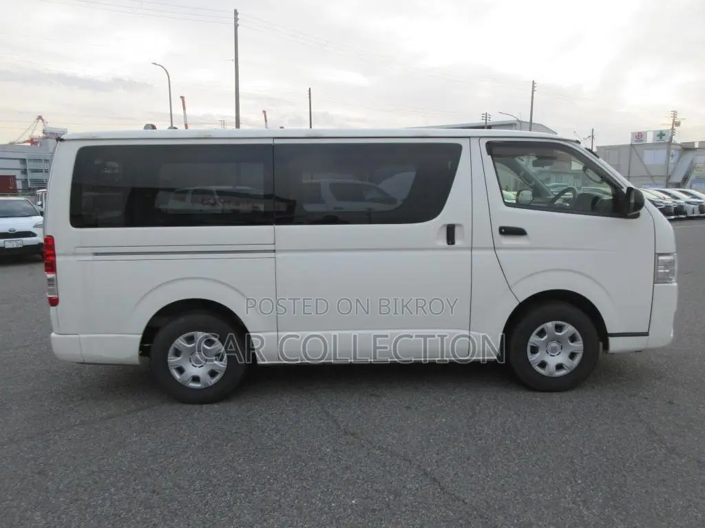Toyota Hiace DX GL 2020