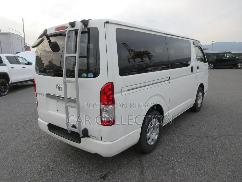 Toyota Hiace DX GL 2020