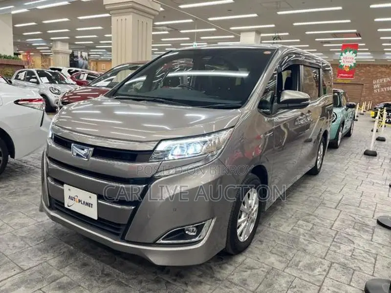 Toyota Noah Hybrid G pre-order 2021