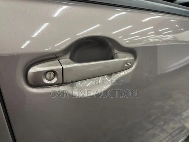 Toyota Noah Hybrid G pre-order 2021