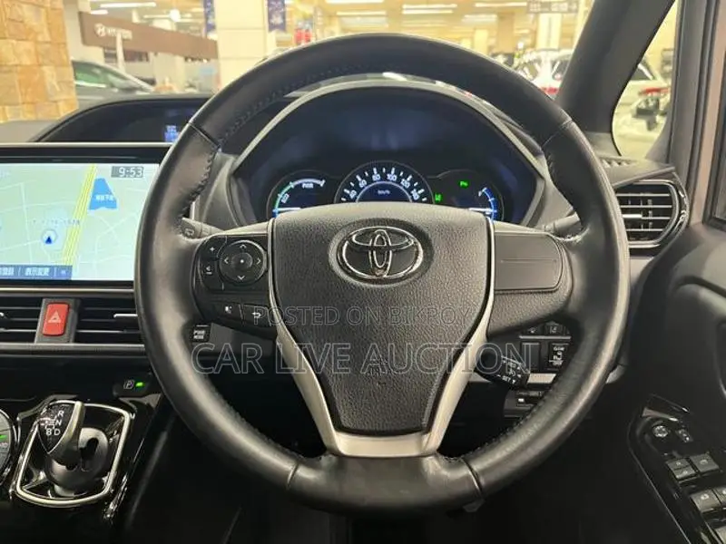 Toyota Noah Hybrid G pre-order 2021