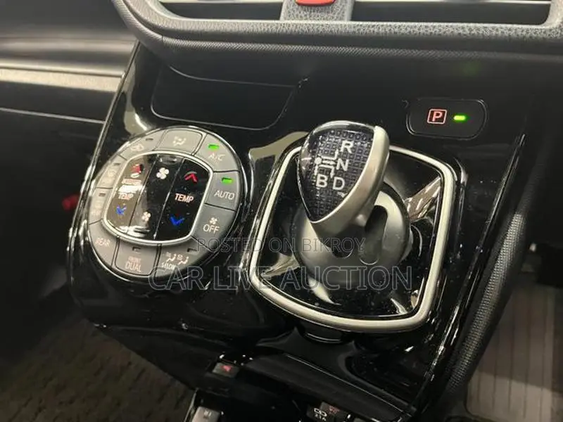 Toyota Noah Hybrid G pre-order 2021
