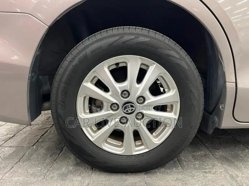 Toyota Noah Hybrid G pre-order 2021