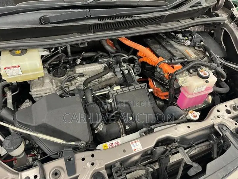 Toyota Noah Hybrid G pre-order 2021