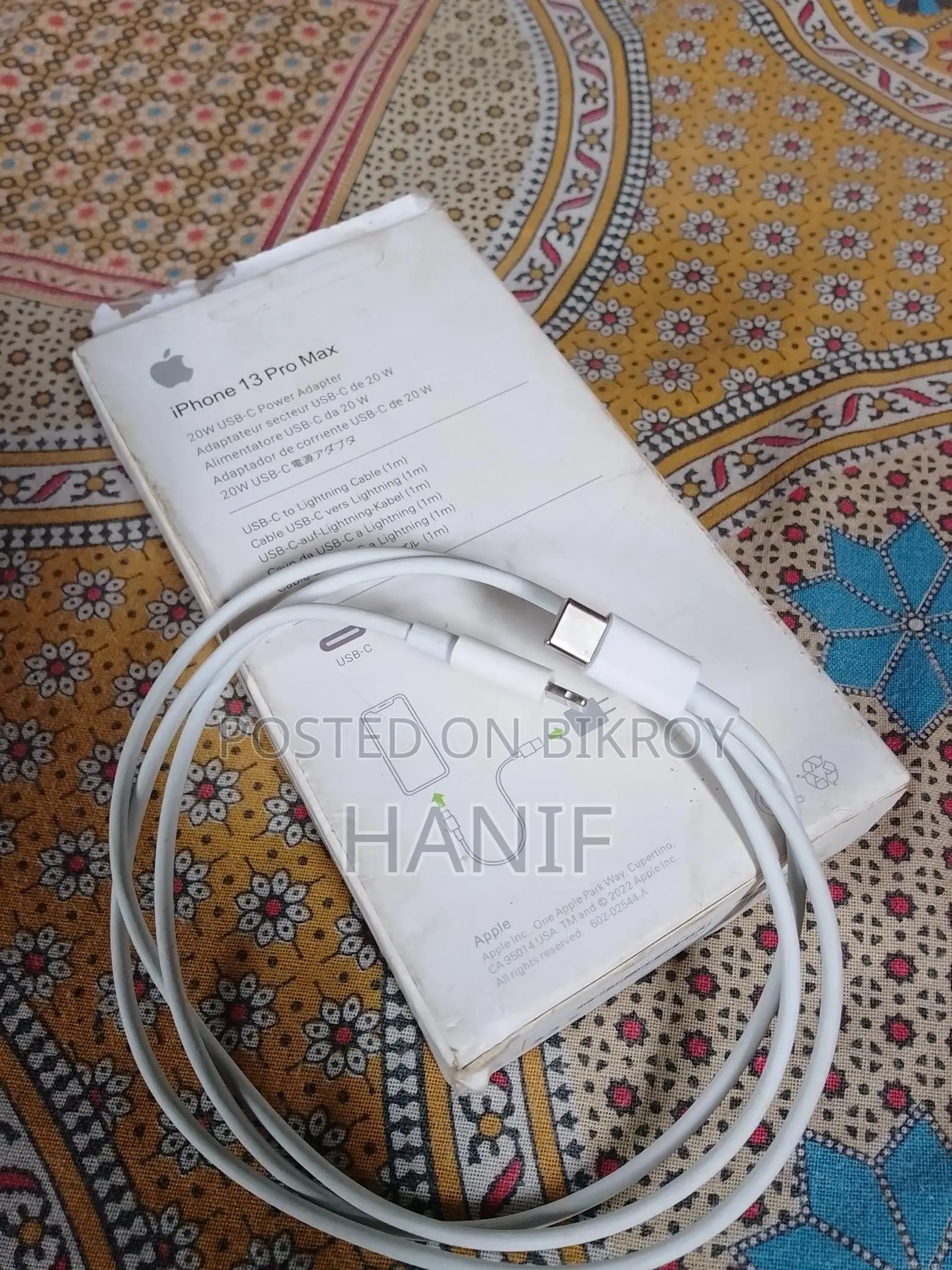 Apple iPhone 12 Pro Cable