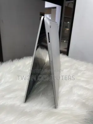 8/128 GB Microsoft Surface Laptop 2 Intel Core i5-8th Generation