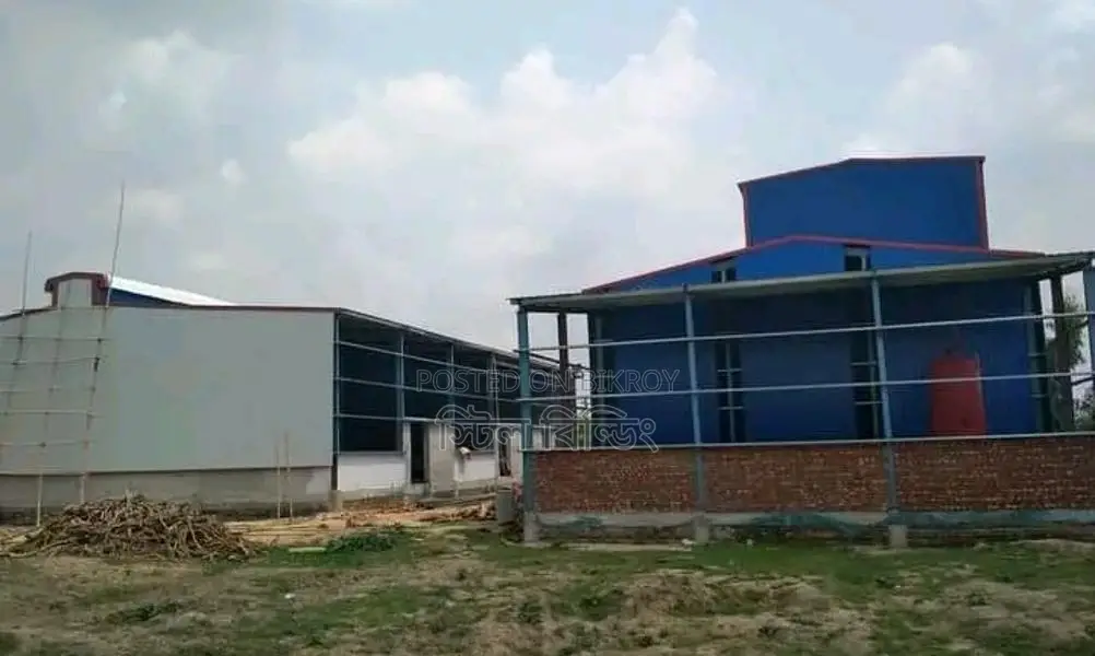 স্টিল বিল্ডিং