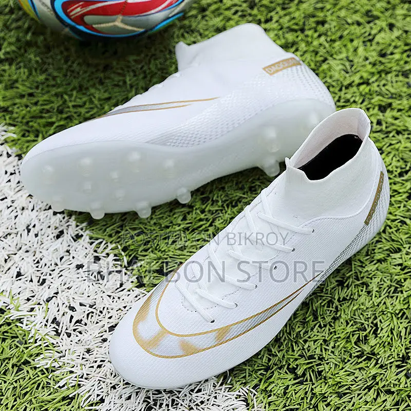 Men’s High-top Soccer Shoes | Plus Size Football Boots with Spikes