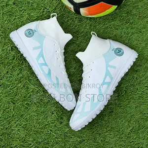 Men’s High-top Soccer Shoes | Plus Size Football Boots with Spikes
