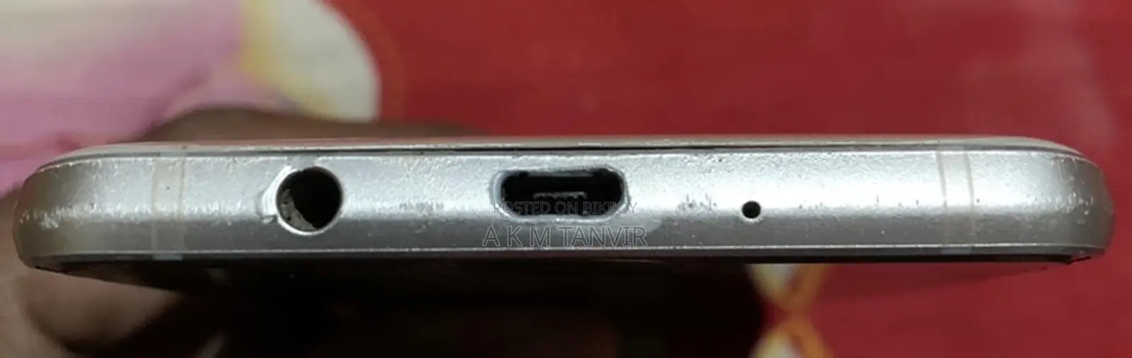 Samsung Galaxy J5 1GB/16GB (Used)