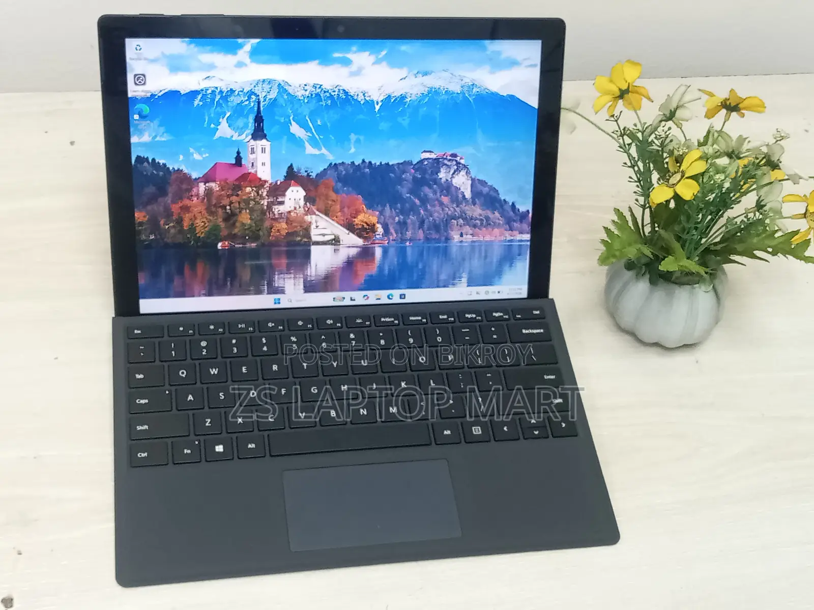 Surface Pro 7 Plus i7 11th Gen 256/16 Full Fresh Condition
