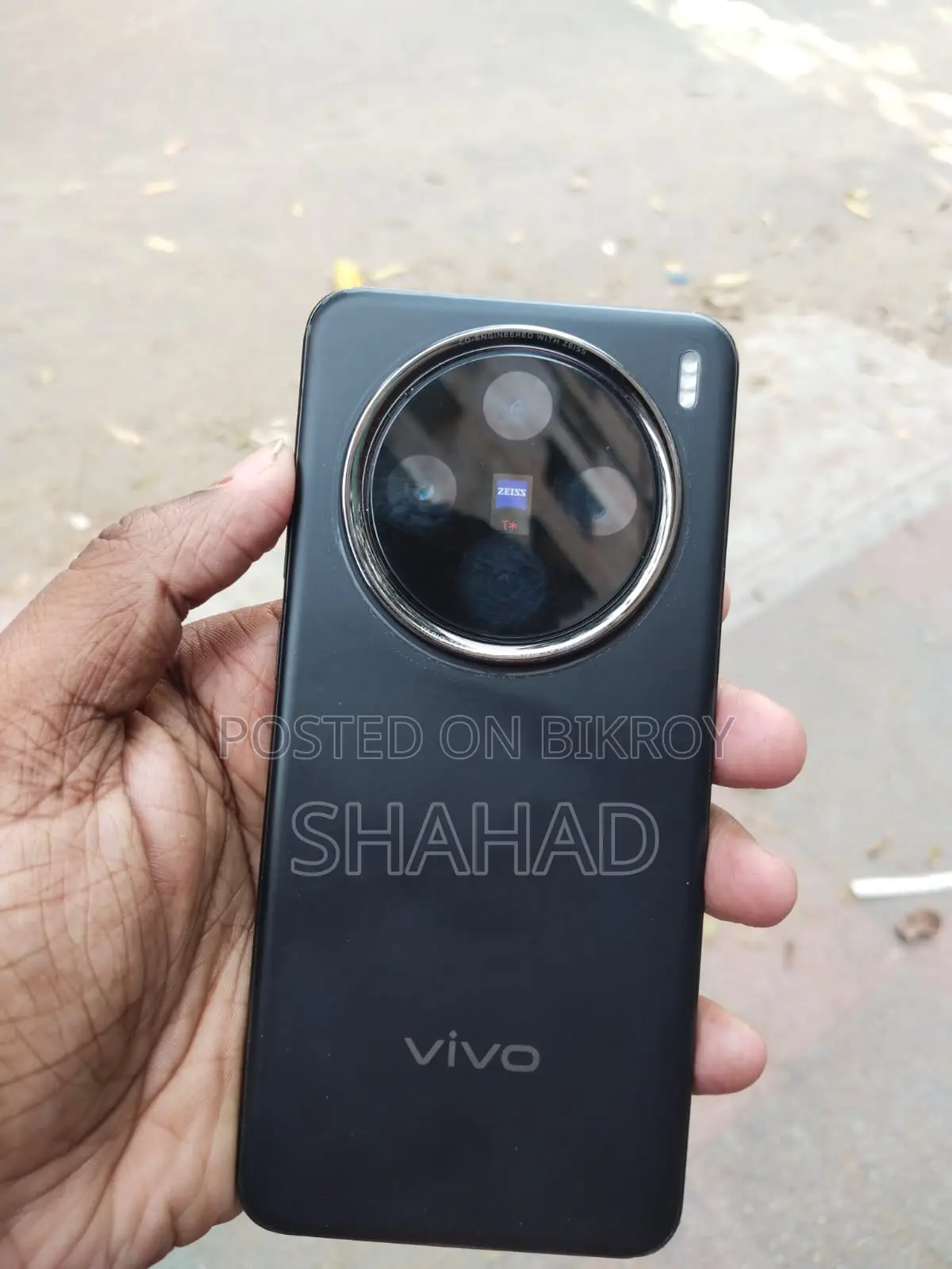 Vivo X200 (Used)