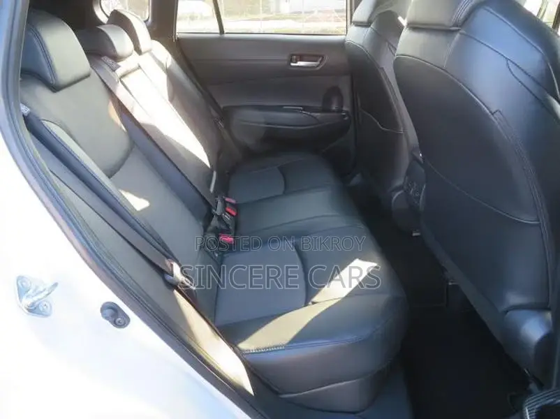 Toyota Corolla TOURING WXB 4.5POINT 2021