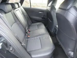 Toyota Corolla TOURING WXB 4.5POINT 2021