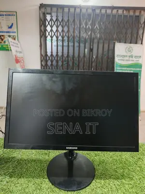 Samsung 19-inch Super Slim Monitor at an attractive price.