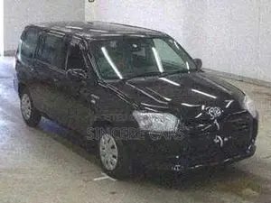 Toyota Succeed 4 POWER DOOR 2019