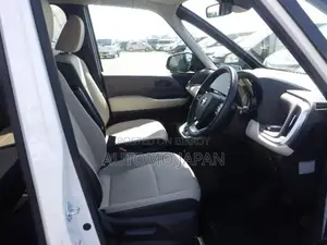 Toyota Noah G 2022