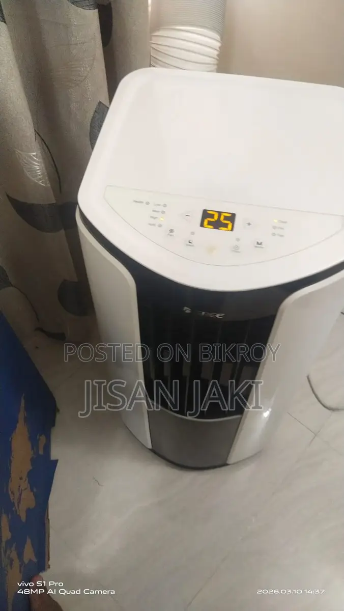 Gree 1 Ton Portable AC Used - Like New Condition