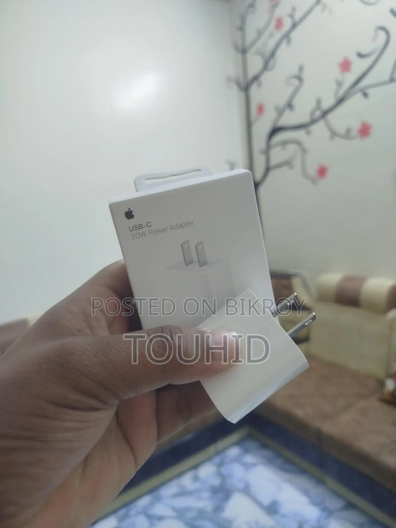 Apple 20W USB-C Power Adapter Only 1.5 Months Used