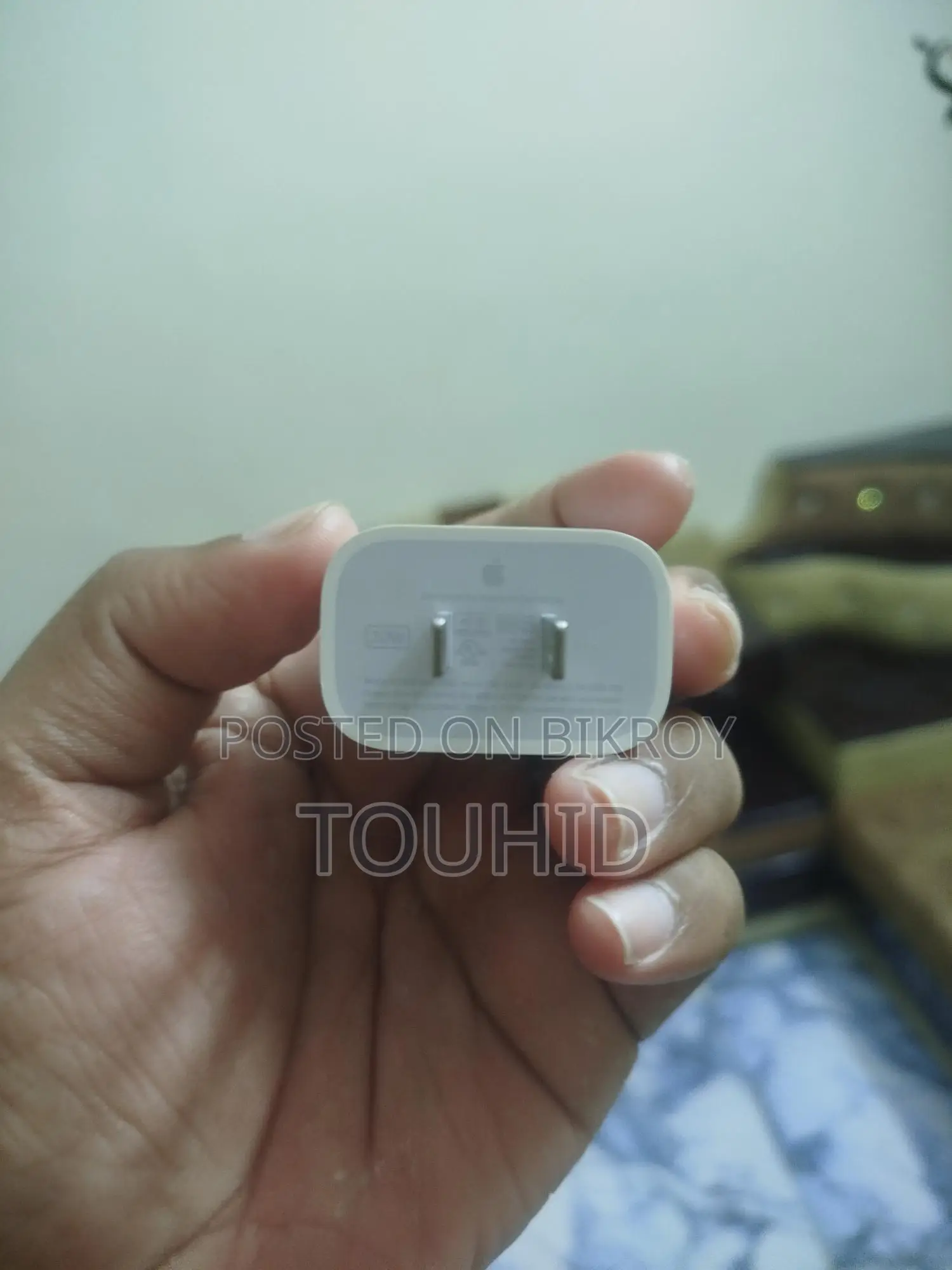 Apple 20W USB-C Power Adapter Only 1.5 Months Used