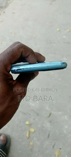 Realme C21Y . (Used)