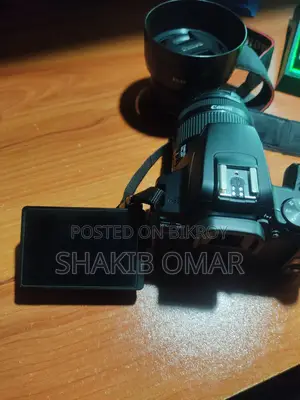 CANON 250D/ 200D MARK II Urgent Sale