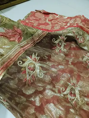 অনেক ধরনের ইন্ডিয়ান শাড়ি