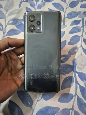 Realme 9 . (Used)