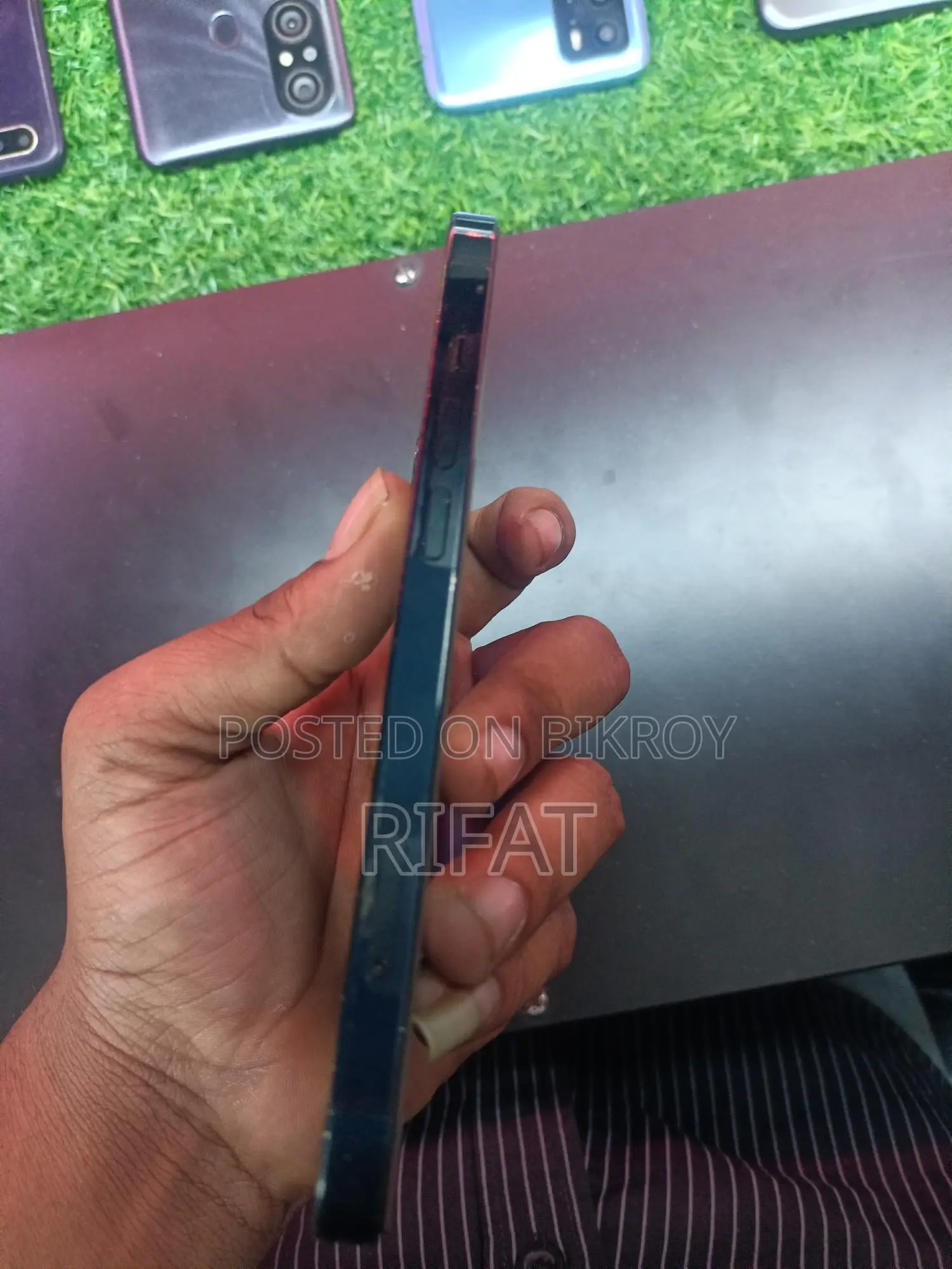 Apple iPhone 13 . (Used)