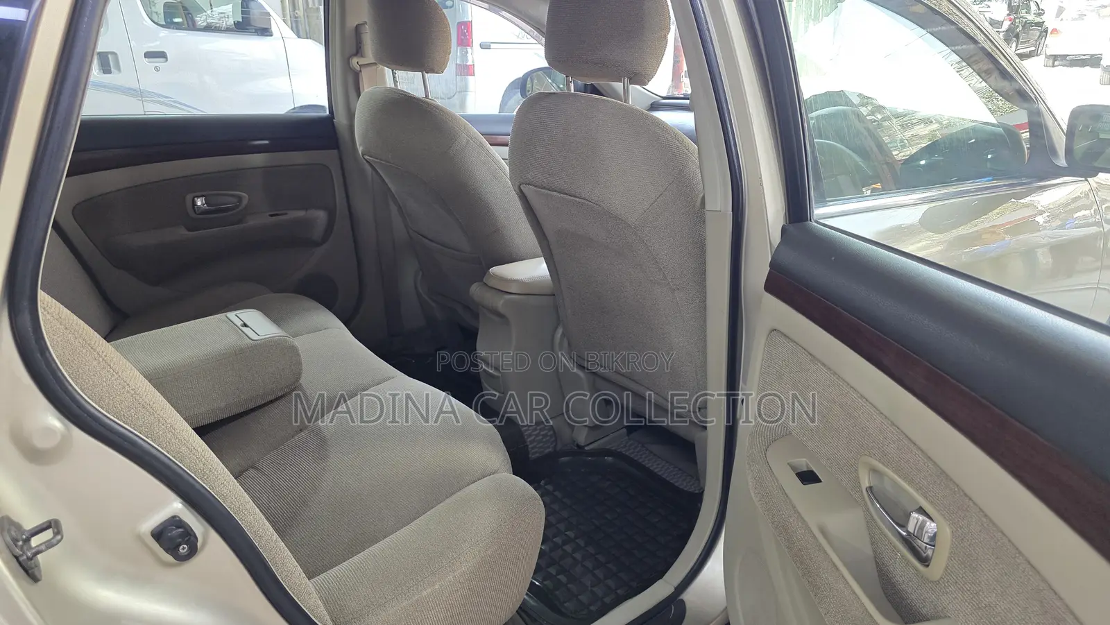 Nissan Bluebird SYLPHY 2006