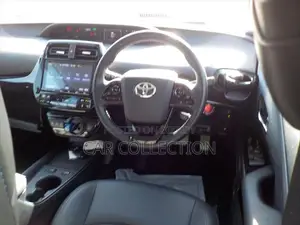 Toyota Prius S Turing selection 2021