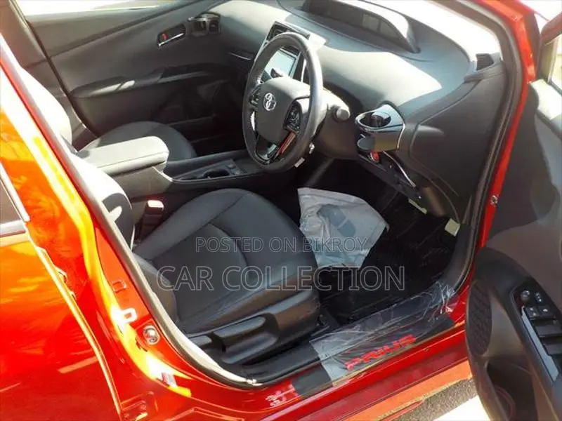 Toyota Prius S Turing selection 2021