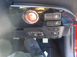 Toyota Prius S Turing selection 2021
