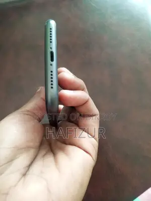 অ্যাপল আইফোন ১১ (ব্যবহৃত)