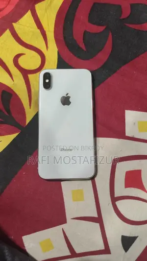 Apple iPhone X (Used)
