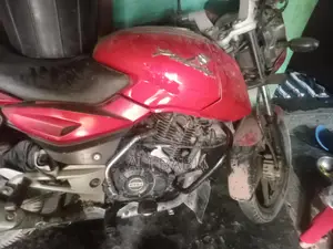 Bajaj Pulsar 150 . 2026