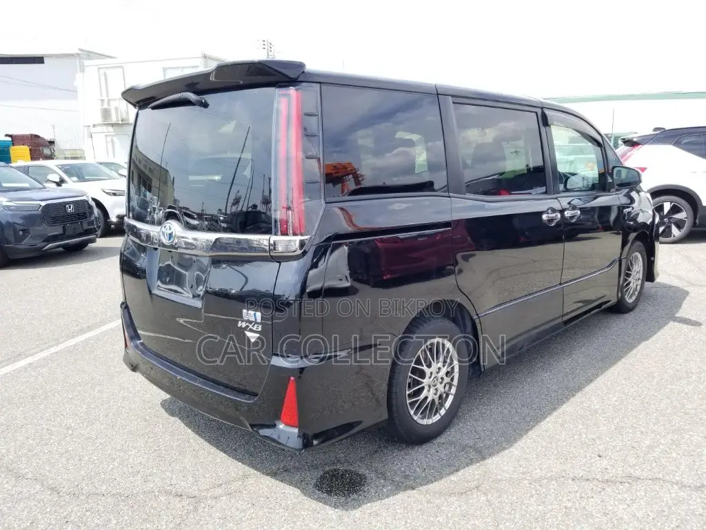 Toyota Noah 2020