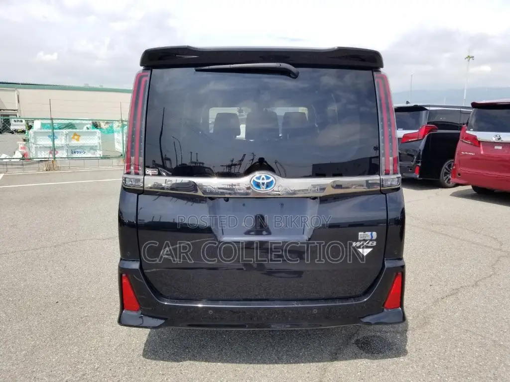 Toyota Noah 2020