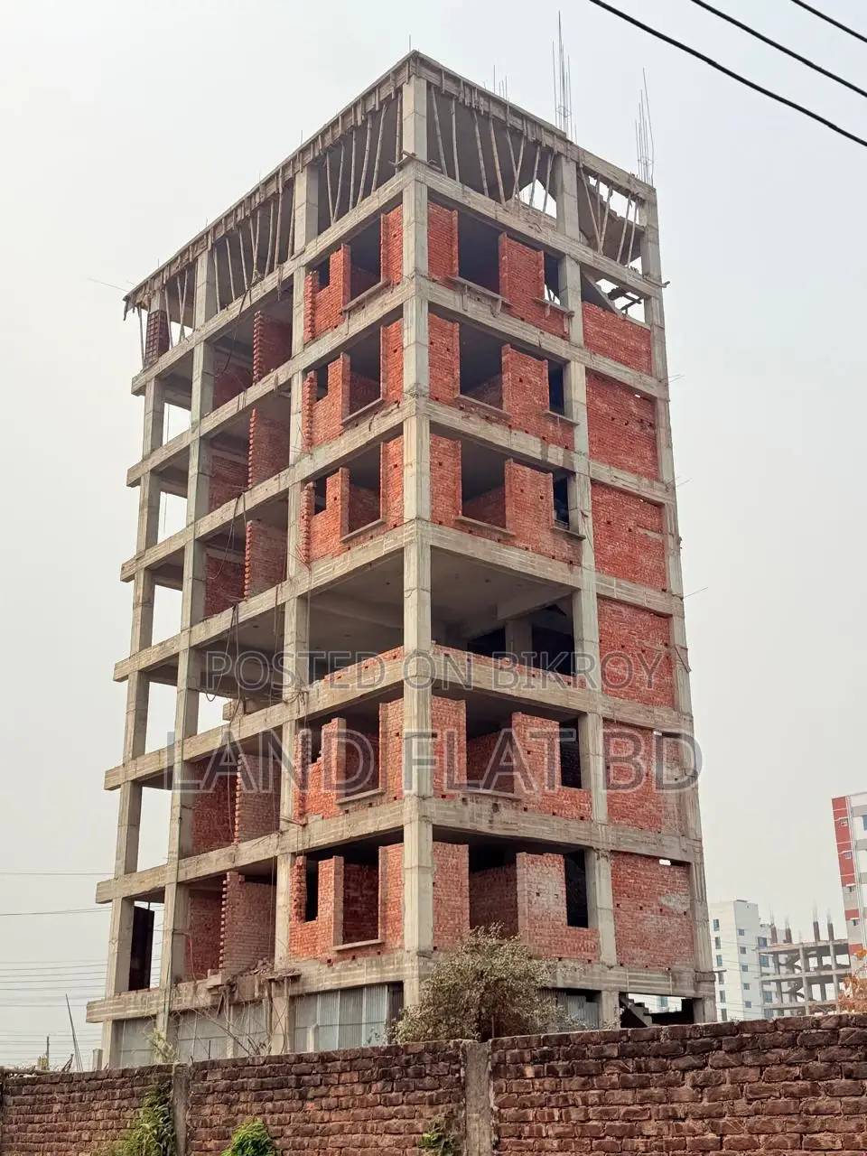 সাউথ ফেসিং ফ্ল্যাট বিক্রয় হবে ১৫৫০ স্কয়ার ফিট রোড সাইড