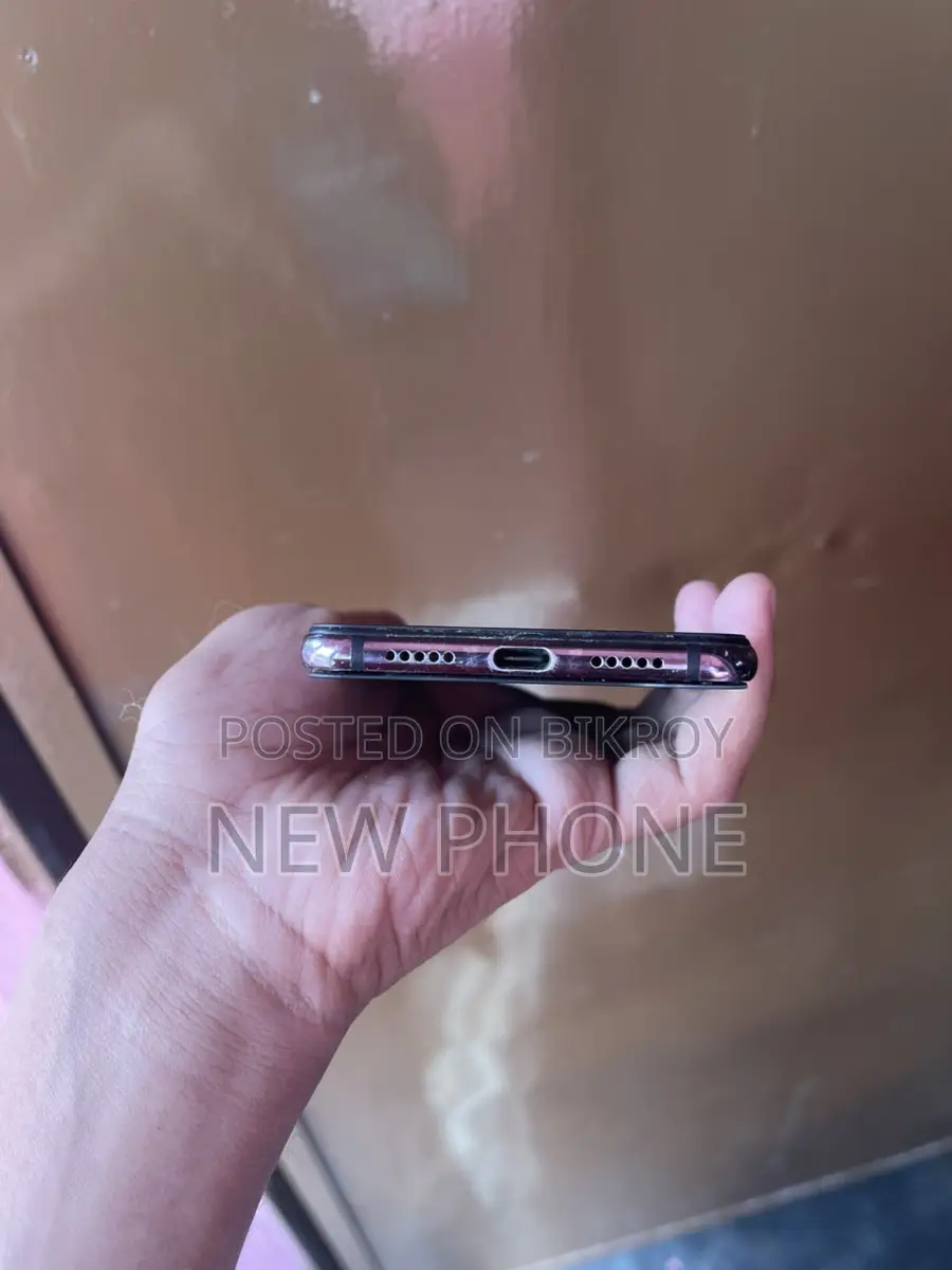 Xiaomi Mi 8 Lite 4/64 (Used)