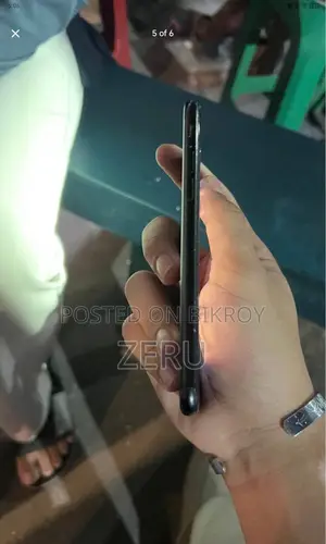 Apple iPhone 7 (Used)