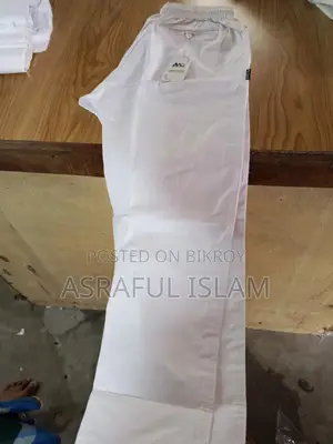 নেরো পায়জামা ইস্টিজ