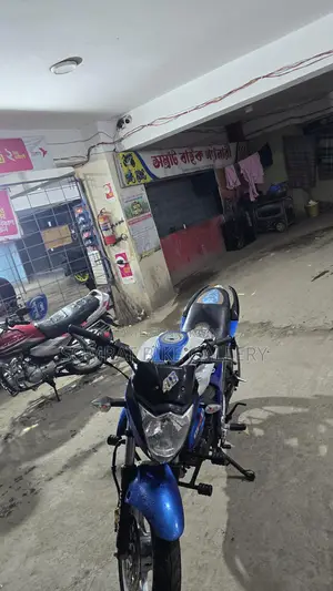 Suzuki Gixxer সুপার ফ্রেশ 2014