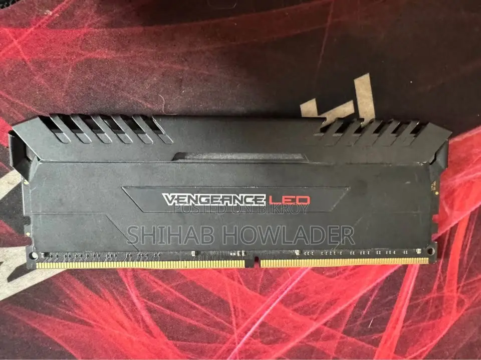 Corsair Vengeance LED 16GB DDR4 RAM