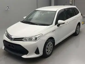 Toyota Fielder EX Hybrid 2020